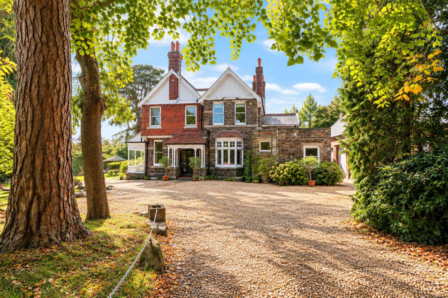 Detached House for sale with 7 bedrooms, Chulmleigh, Devon