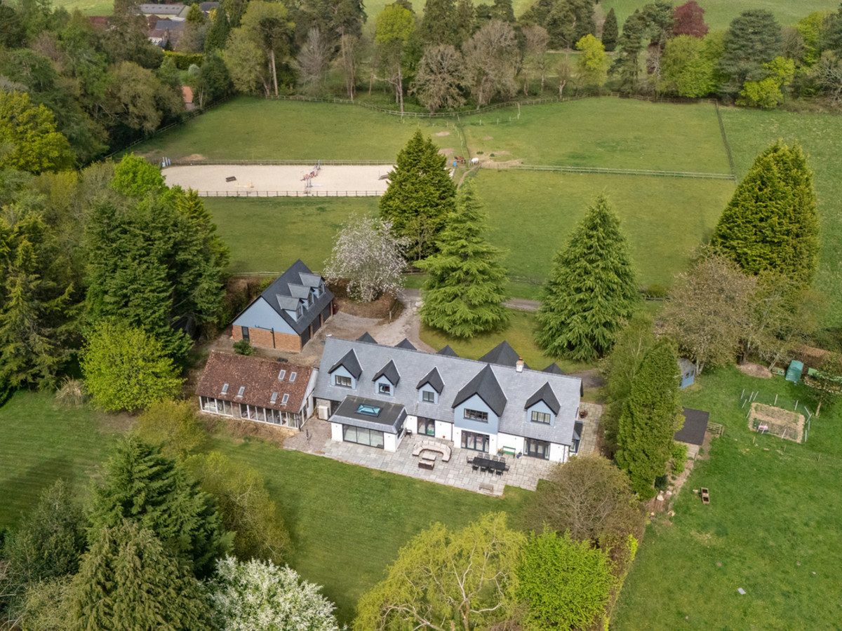 Country house with paddocks, Liphook
