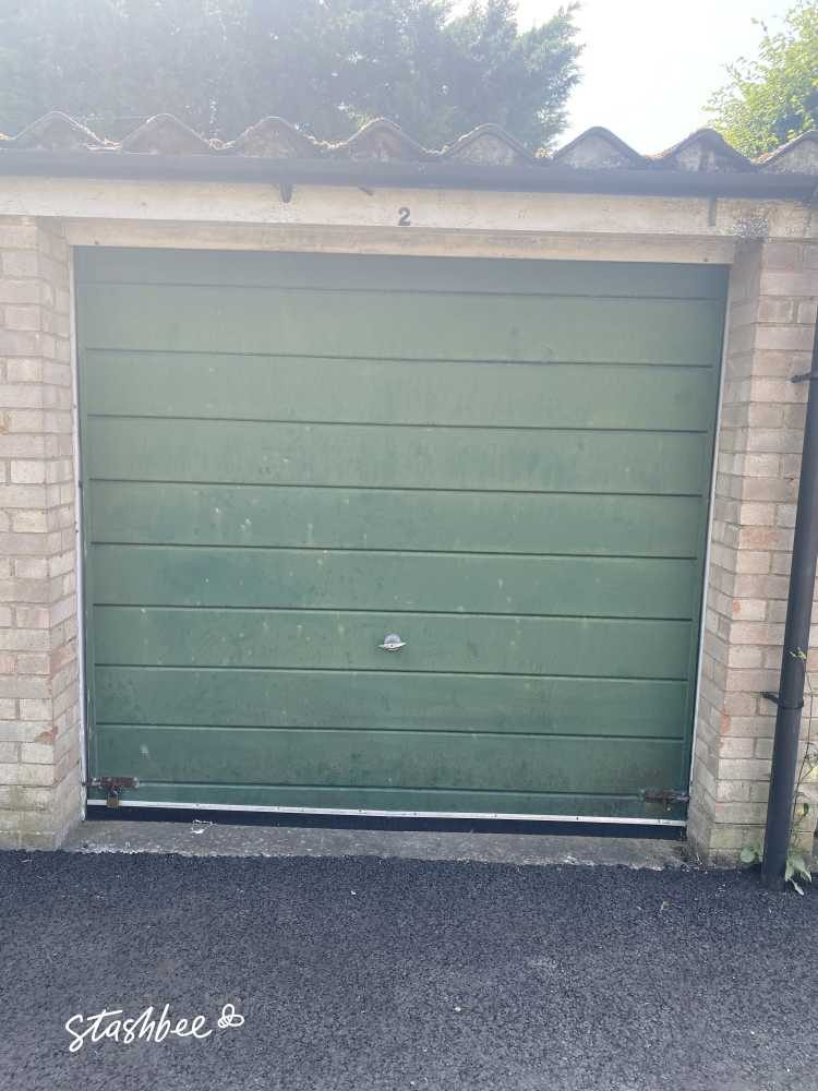 Garage to Rent in Pinner, HA5