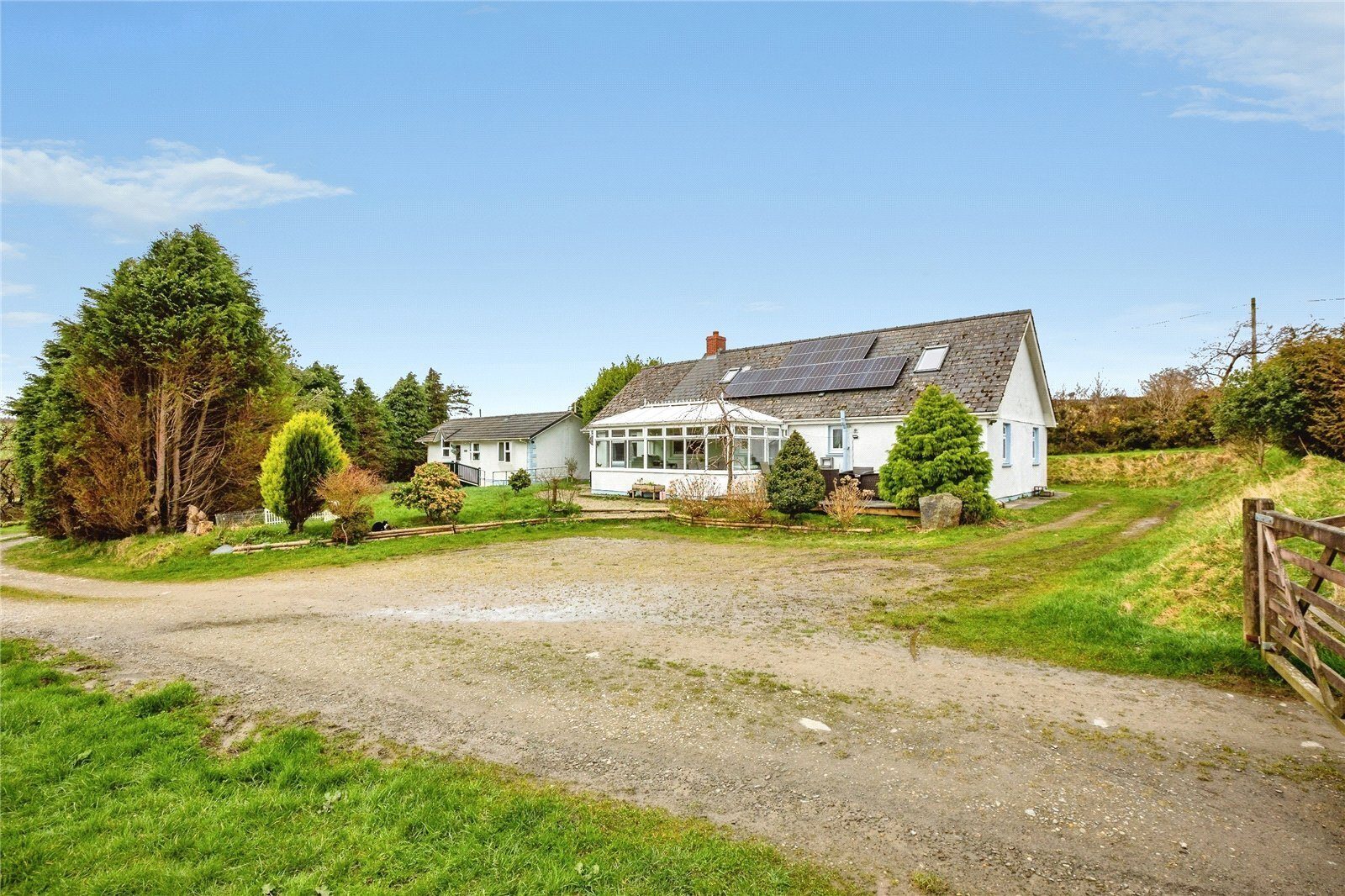 Period detached house in Llanfyrn