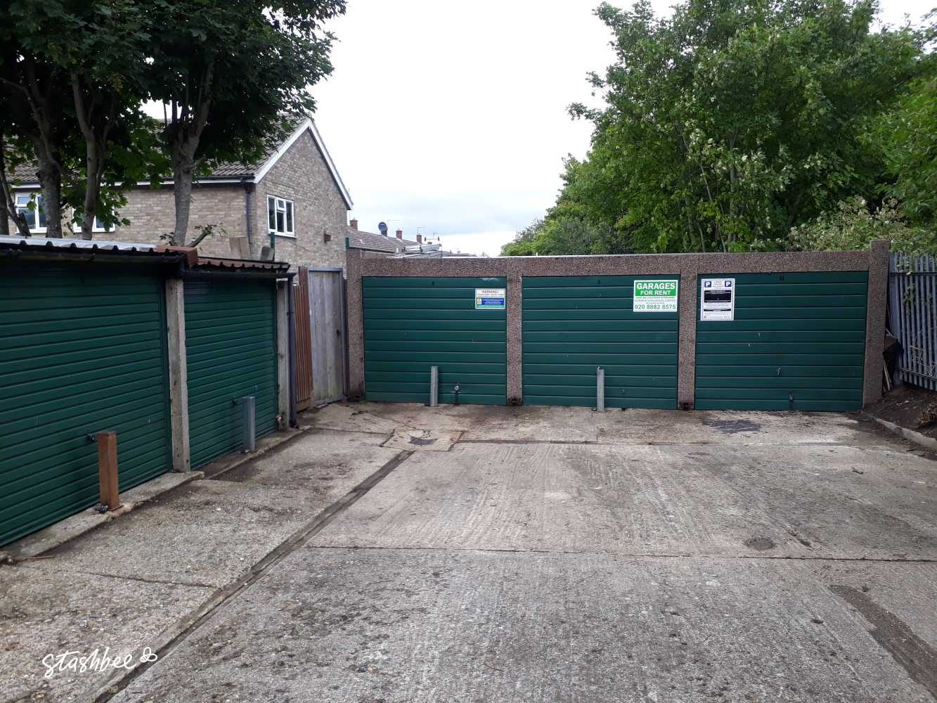 Lock-up Garage to Rent at Leaf Road (Block 21), LU5 5JG