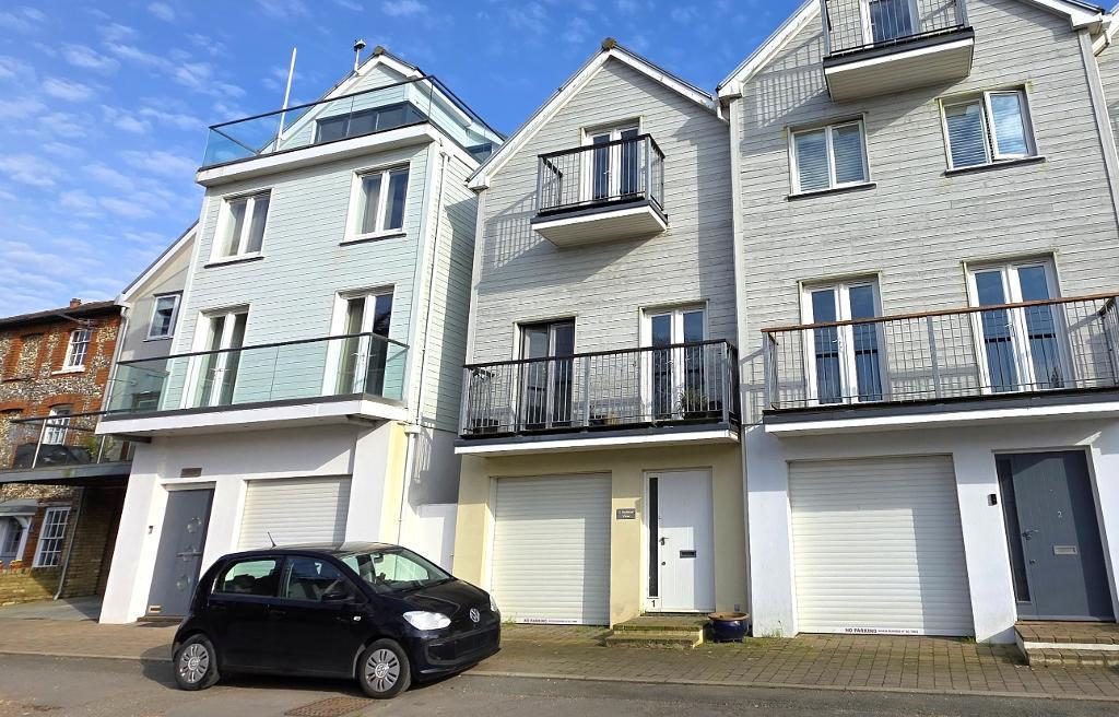 3 bedroom townhouse for sale