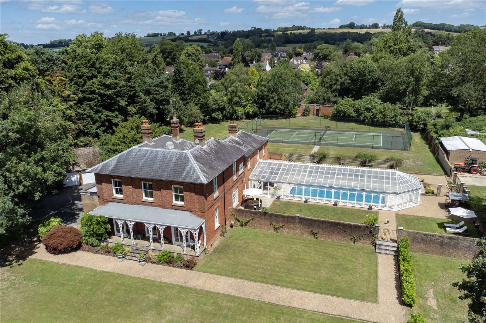House with a pool in Maidstone