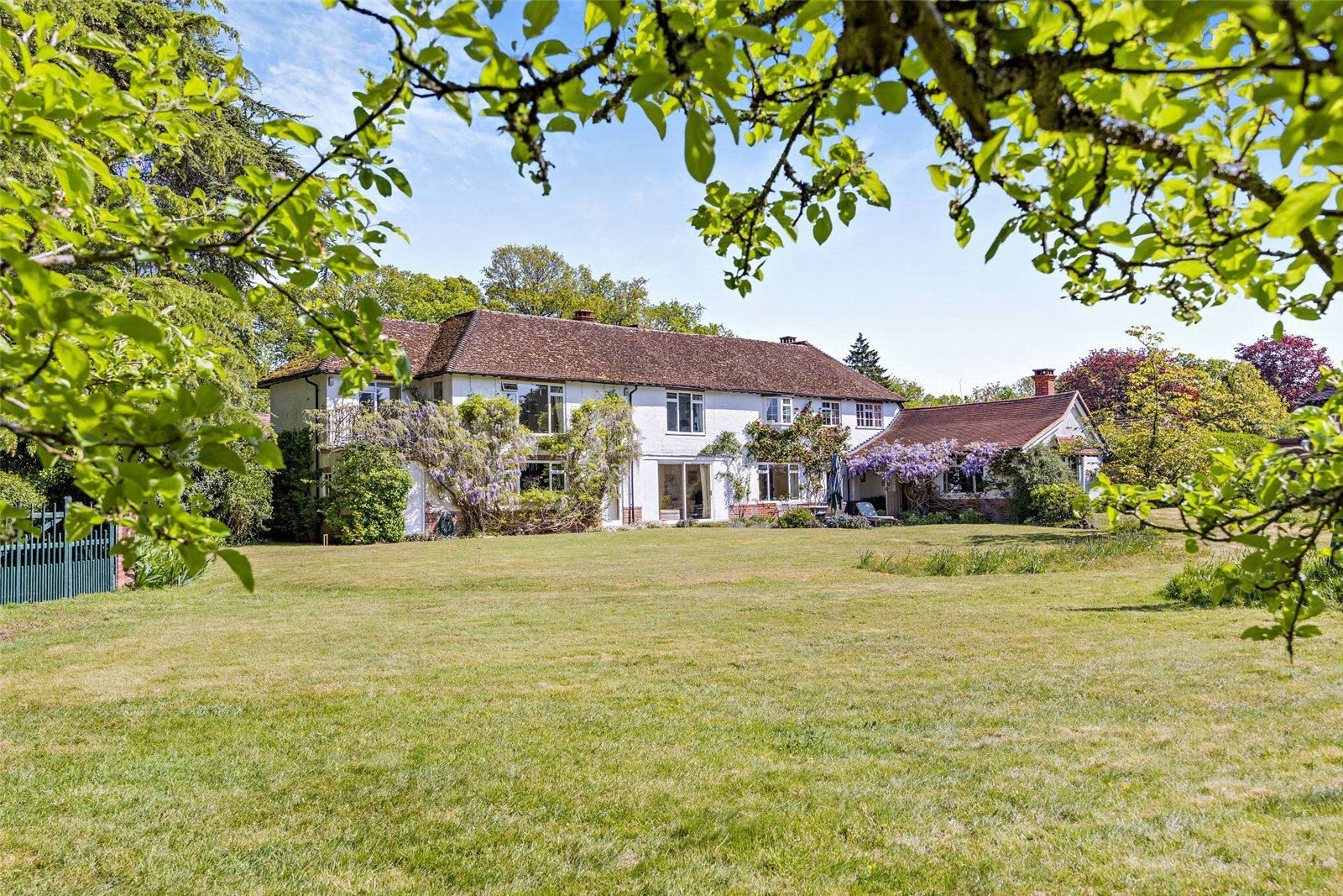 Reading Berkshire RG7 5UA Upper Woolhampton