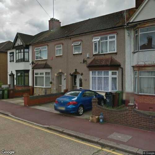 Parking Space to Rent in Dagenham, RM10