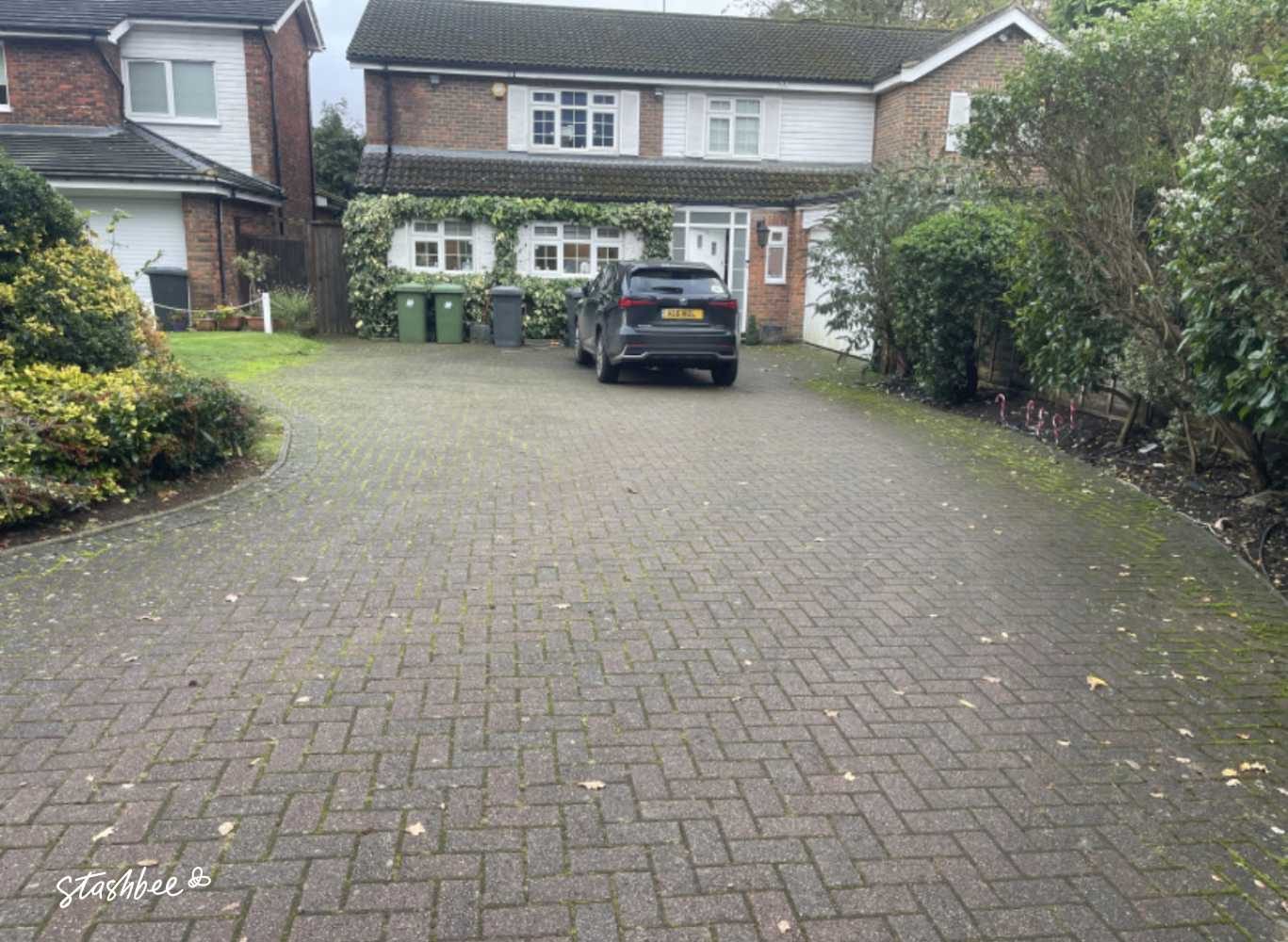 Parking Space to Rent in Radlett, WD7