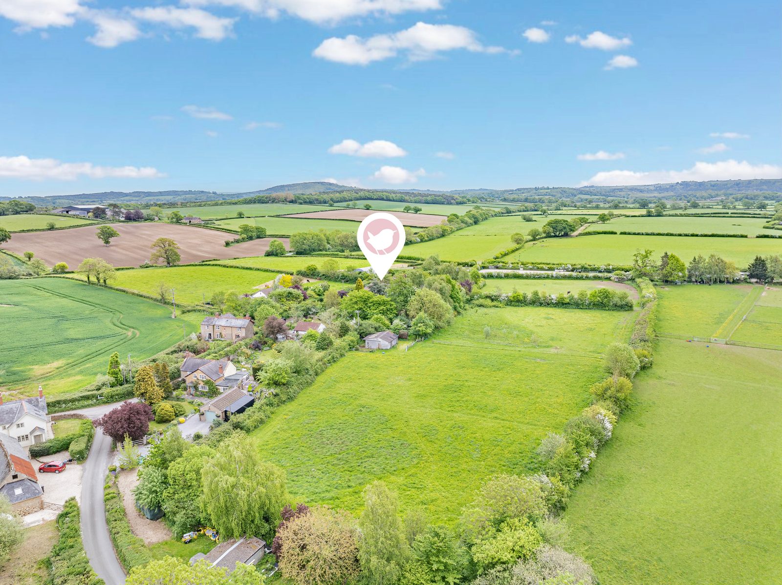 Haselbury Plucknett: smallholding with outbuildings