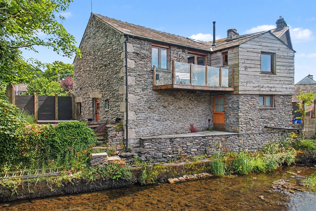 The Barn, Main Street, Staveley