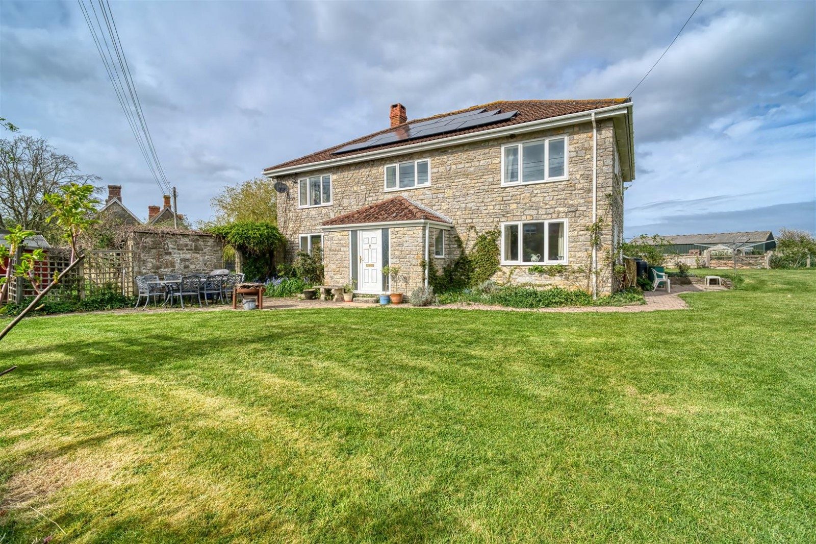 Farmhouse with outbuildings in Wincanton