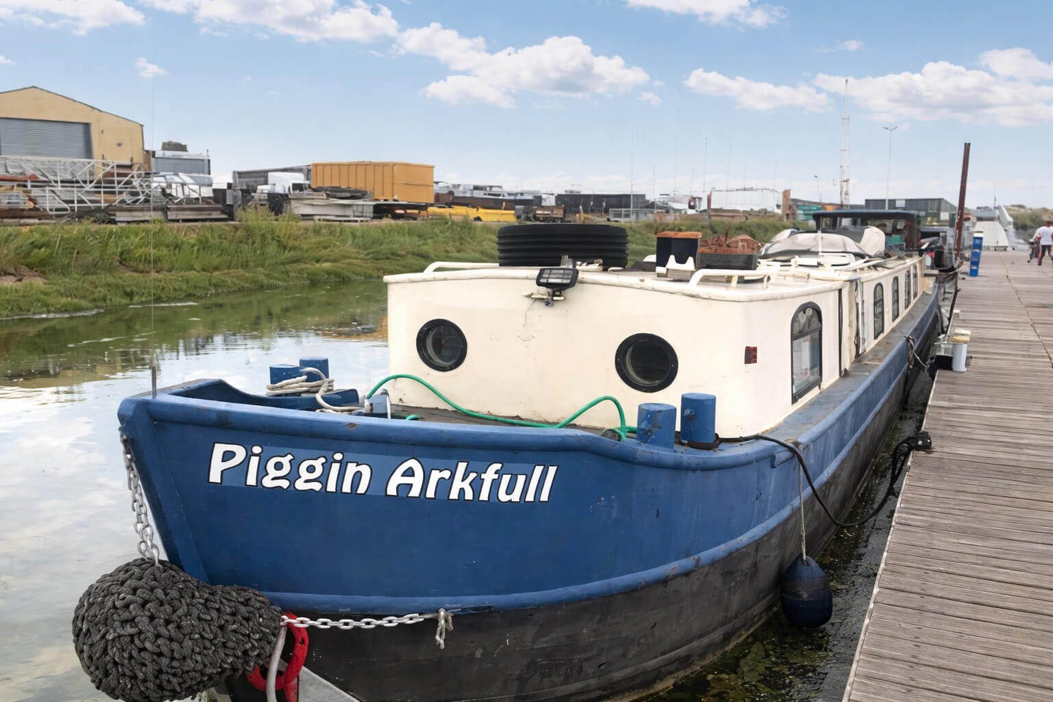 Dutch Barge Style Narrowboat on Residential Mooring