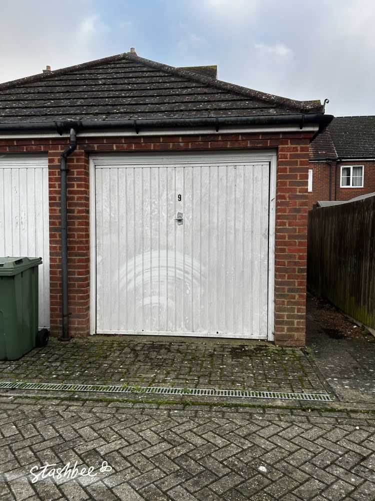 Garage to Rent in Ashford, TN23