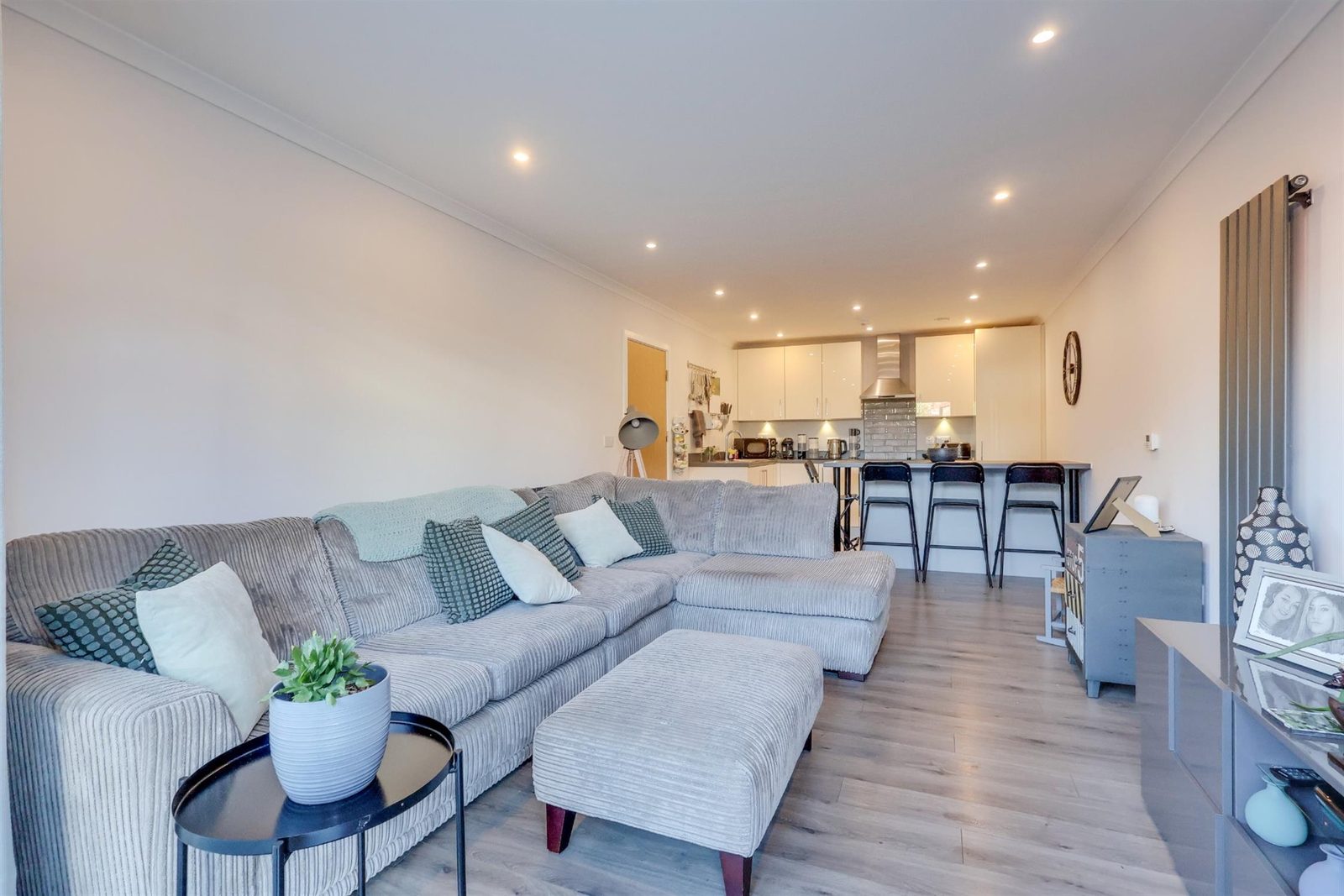 John Thornycroft Road, Woolston