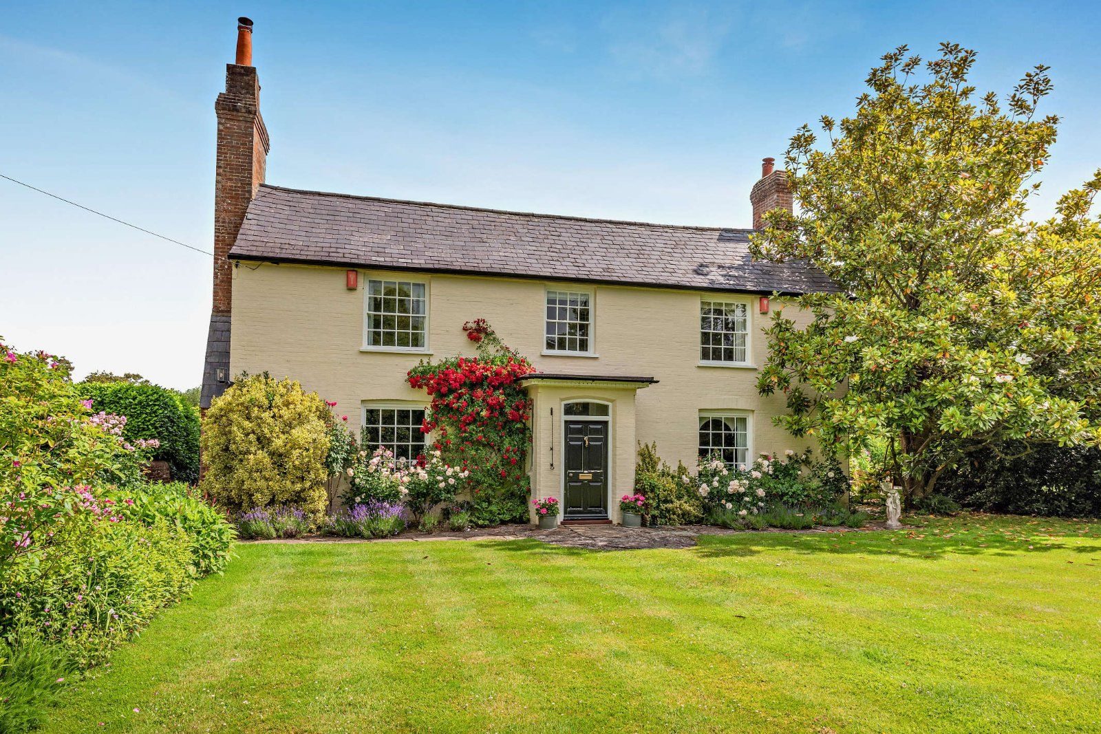 Horsham West Sussex RH13 0QS Lyons Road, Slinfold