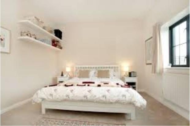 2 Bedroom Flat Let in Rochester, ME1
