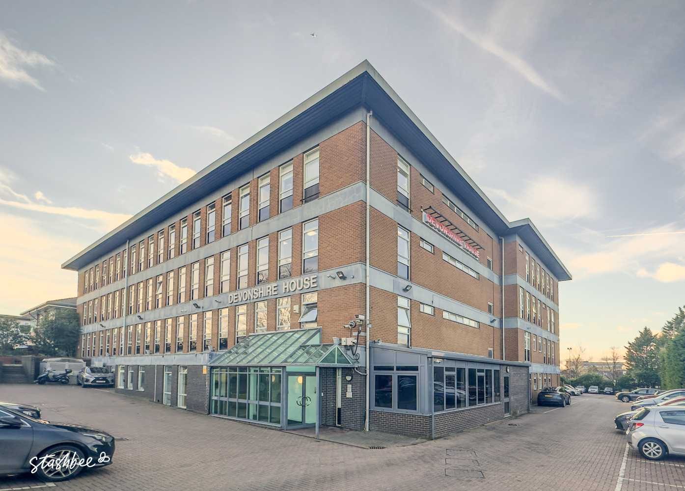 Parking Space to Rent in Borehamwood, WD6