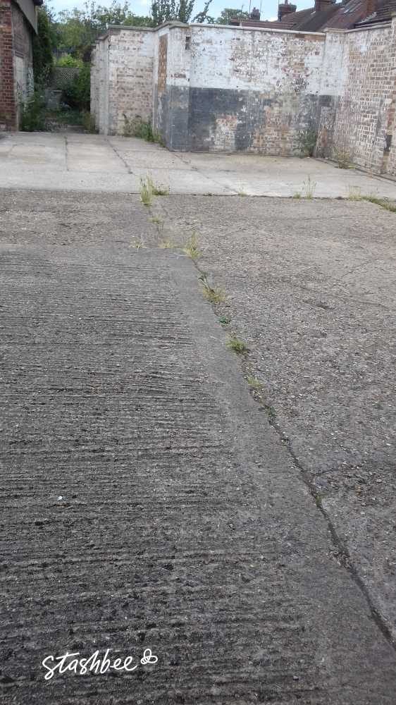 Parking Space to Rent in Dunstable, LU6