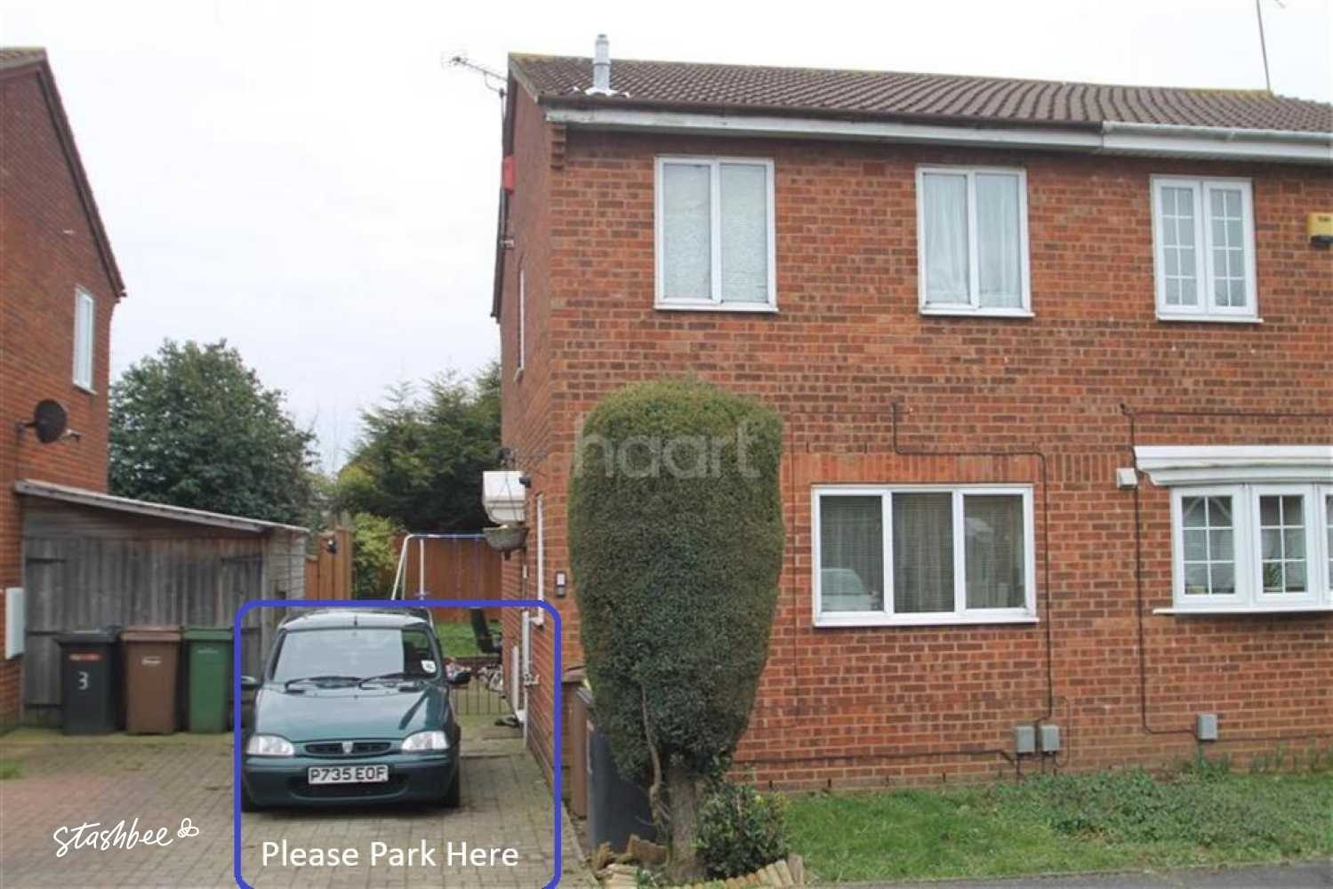 Parking Space to Rent in Luton, LU2