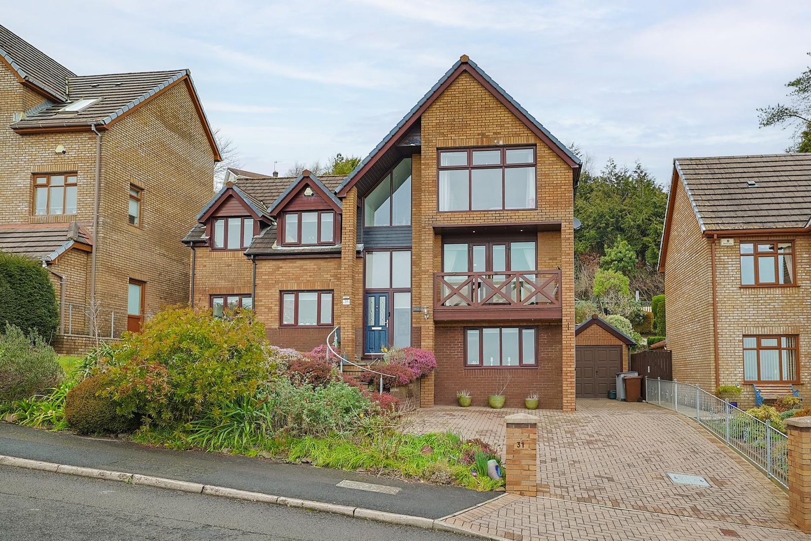 Detached House for sale with 5 bedrooms, Sibrwd Y Gwynt, 31 Mumbles Head Park