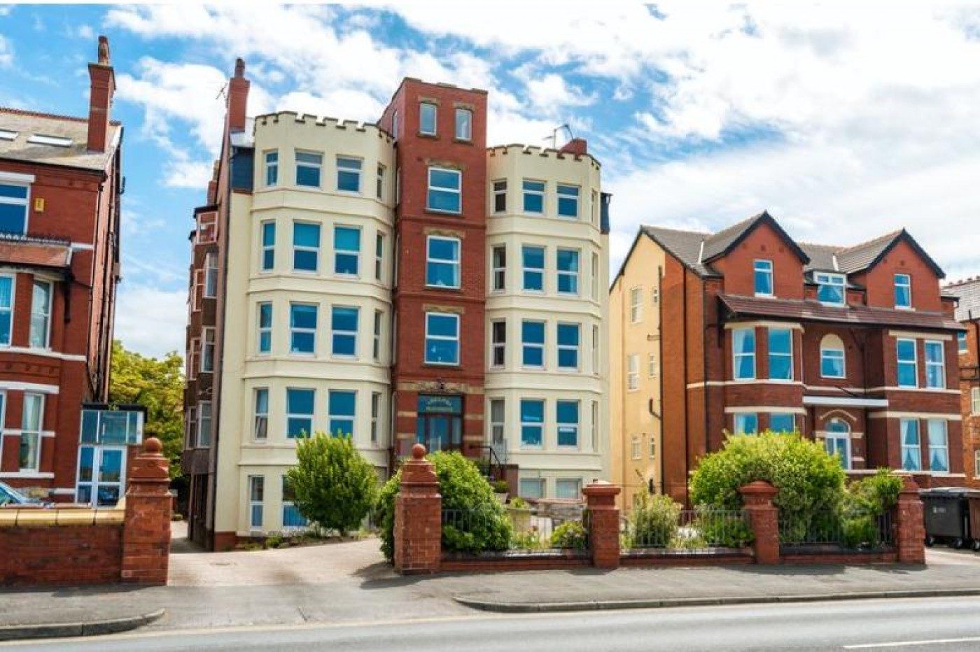 73 The Promenade, Southport, PR9
