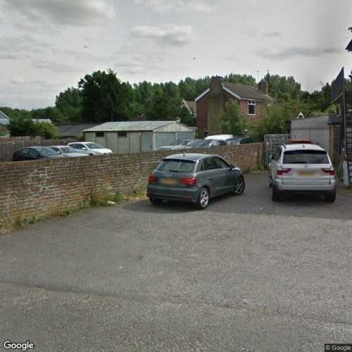 Parking Space to Rent in Gerrards Cross, SL9