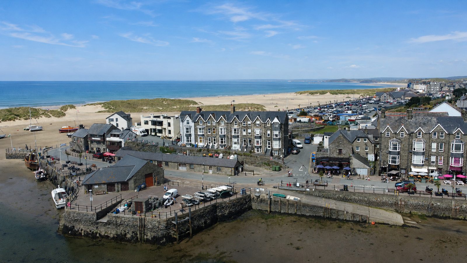 Abermaw Terrace, Barmouth, LL42