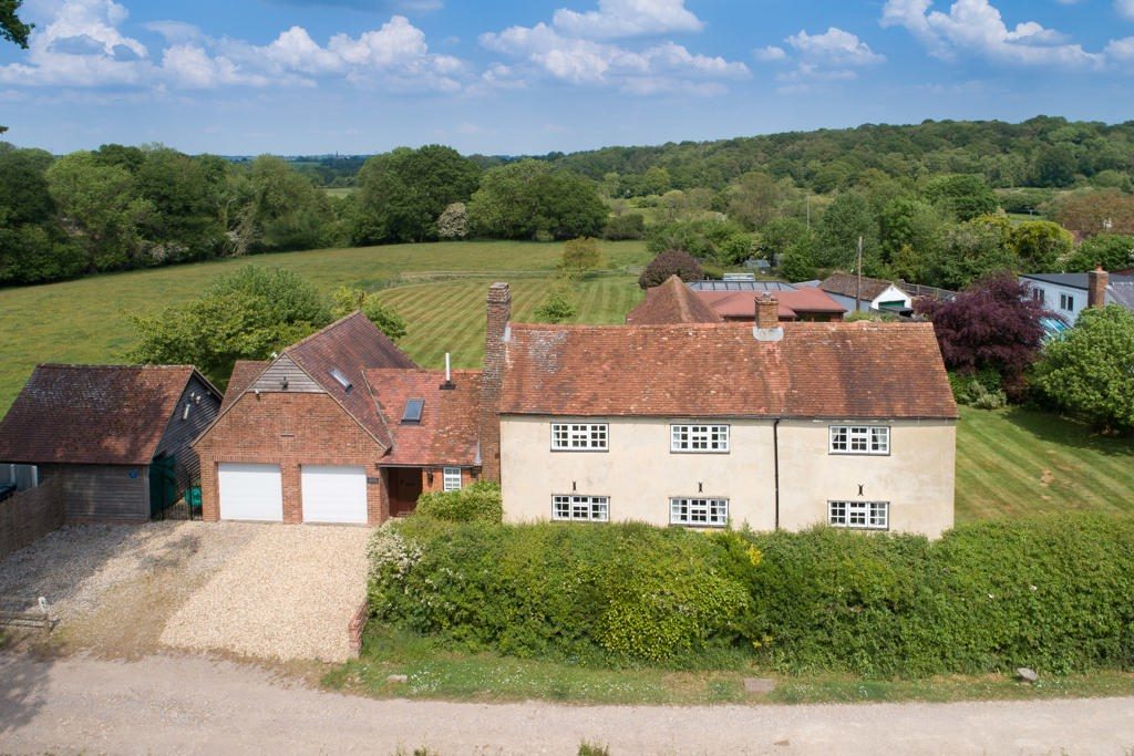 Detached house with paddocks, Wantage
