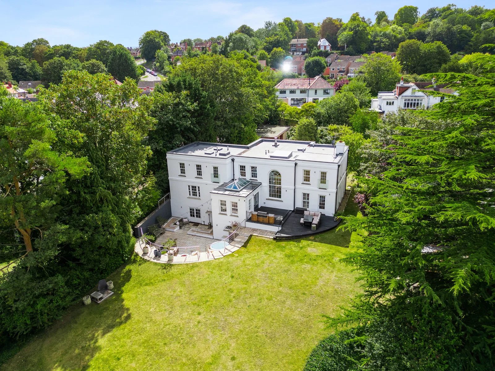 Salisbury: period detached house