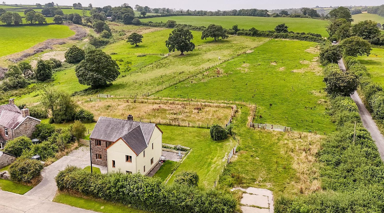 Smallholding with paddocks, Llanboidy CARMARTHENSHIRE