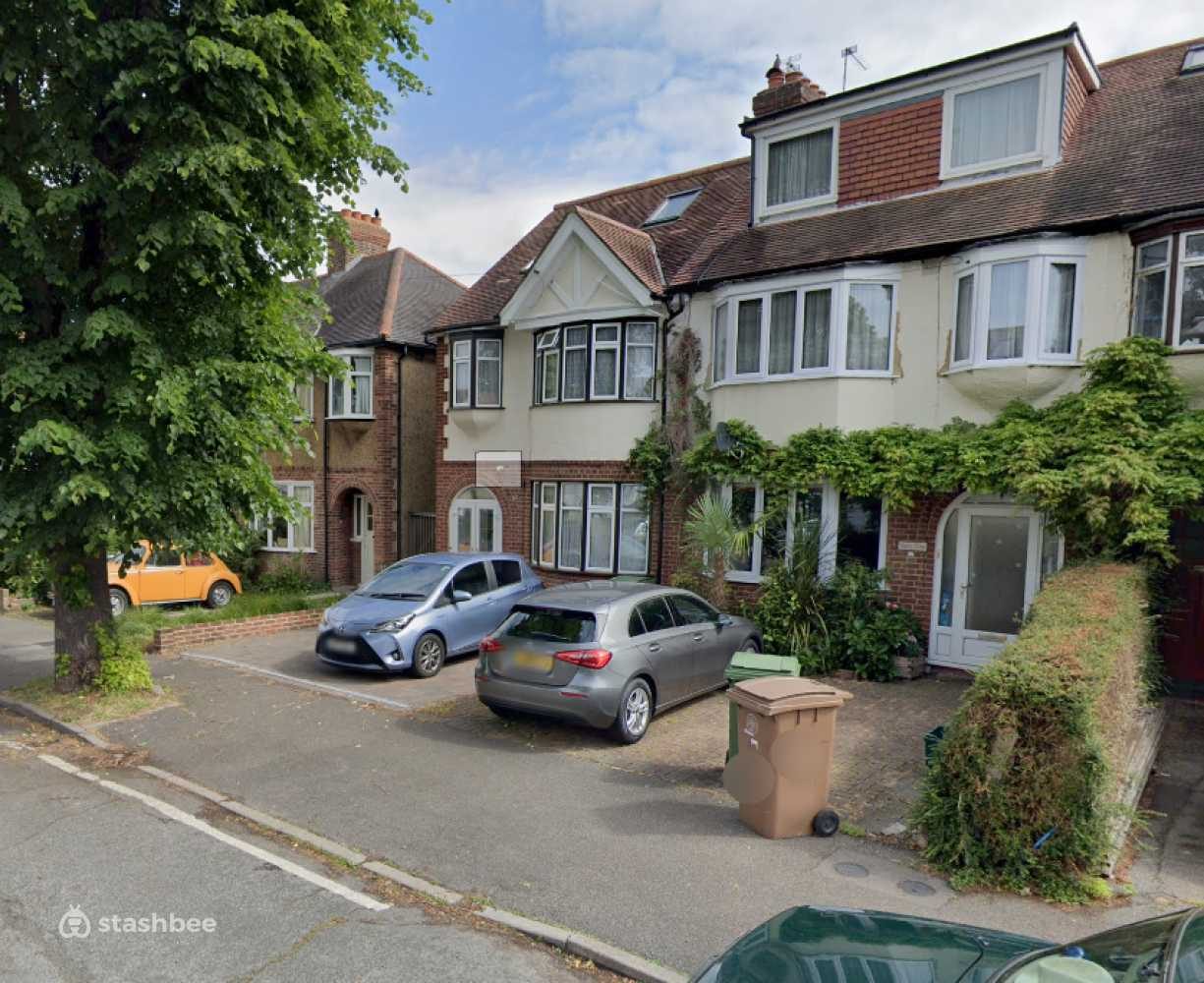 Parking Space to Rent in Sutton, SM3
