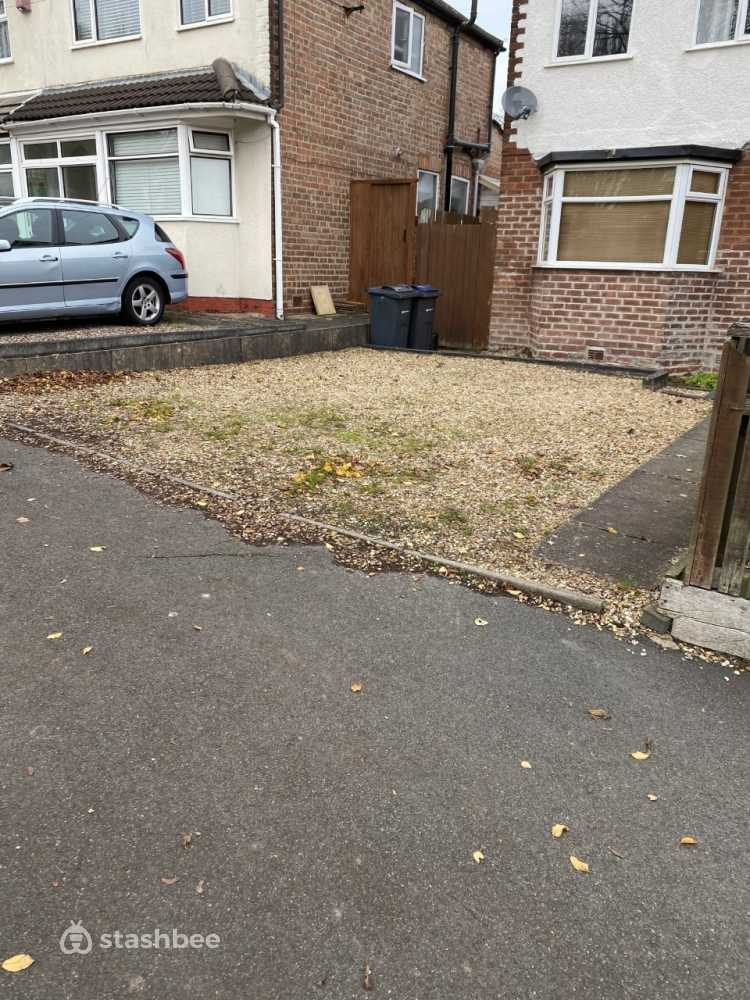 Parking Space to Rent in Birmingham, B44