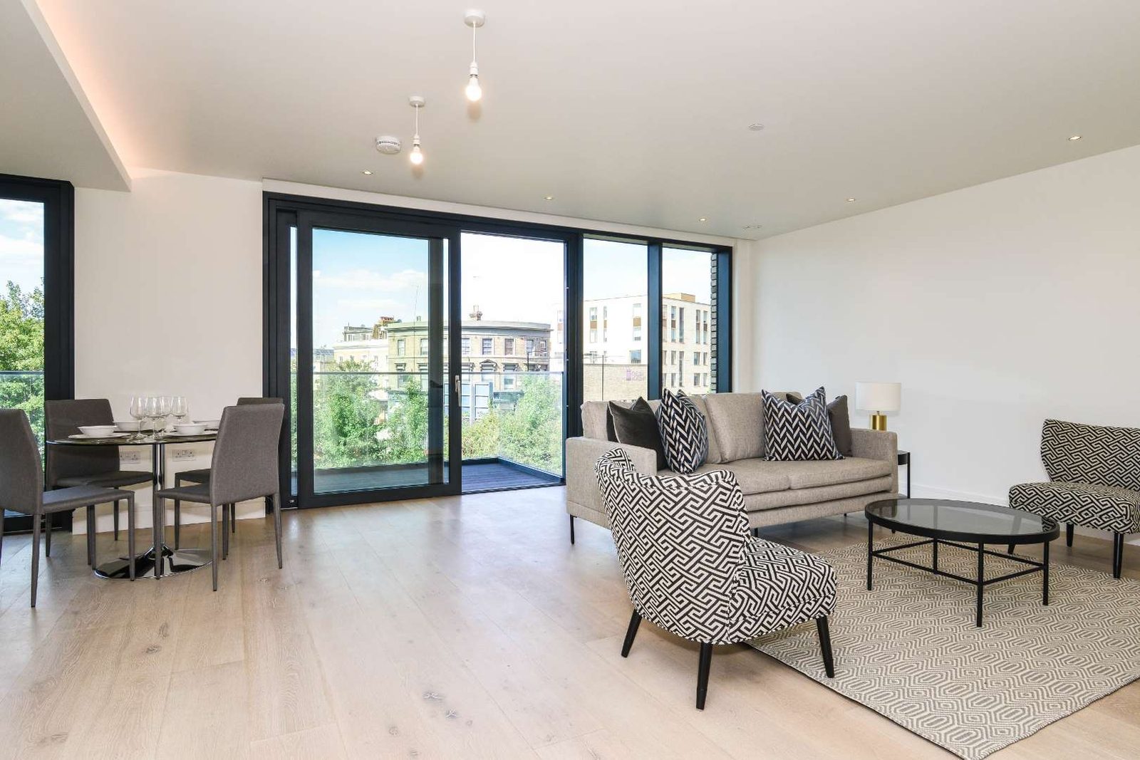 1 Harbour Avenue, Chelsea, London