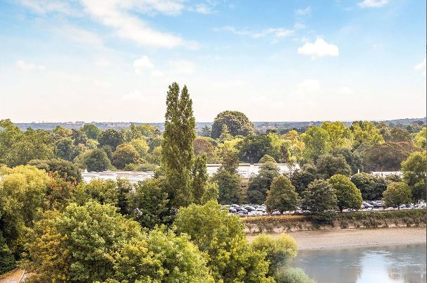 1 Bedroom Apartment Let in Brentford, TW8