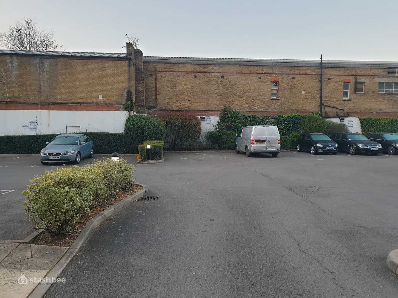 Parking Space to Rent in Kingston Upon Thames, KT2