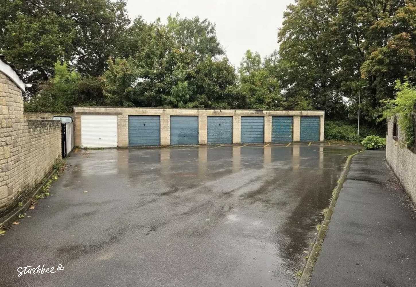 Garage to Rent in Shepton Mallet, BA4
