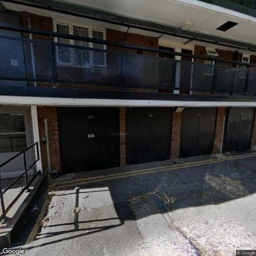 Lock-up Garage to Rent at Lockwood Square, SE16 2HS
