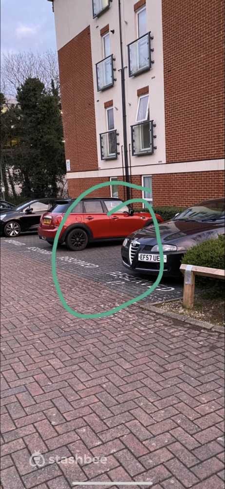 Parking Space to Rent in Orpington, BR6