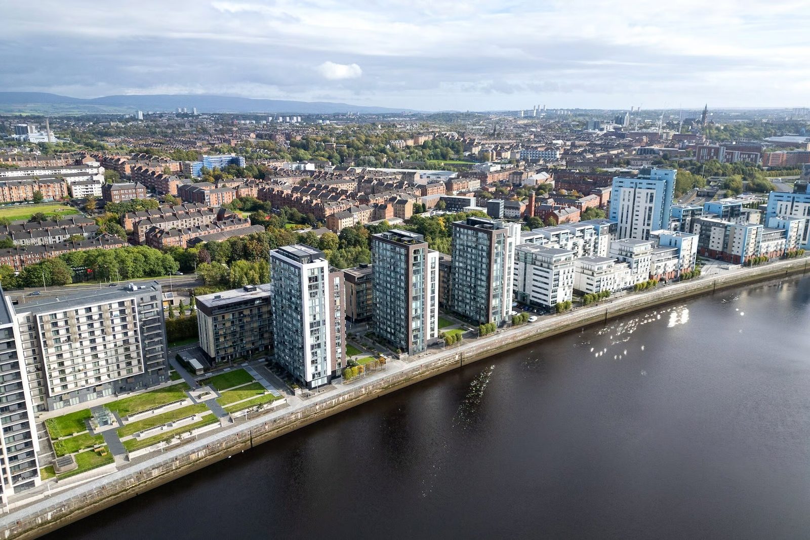 7/6, 350 Meadowside Quay Walk, Glasgow Harbour, Glasgow, G11 6DL