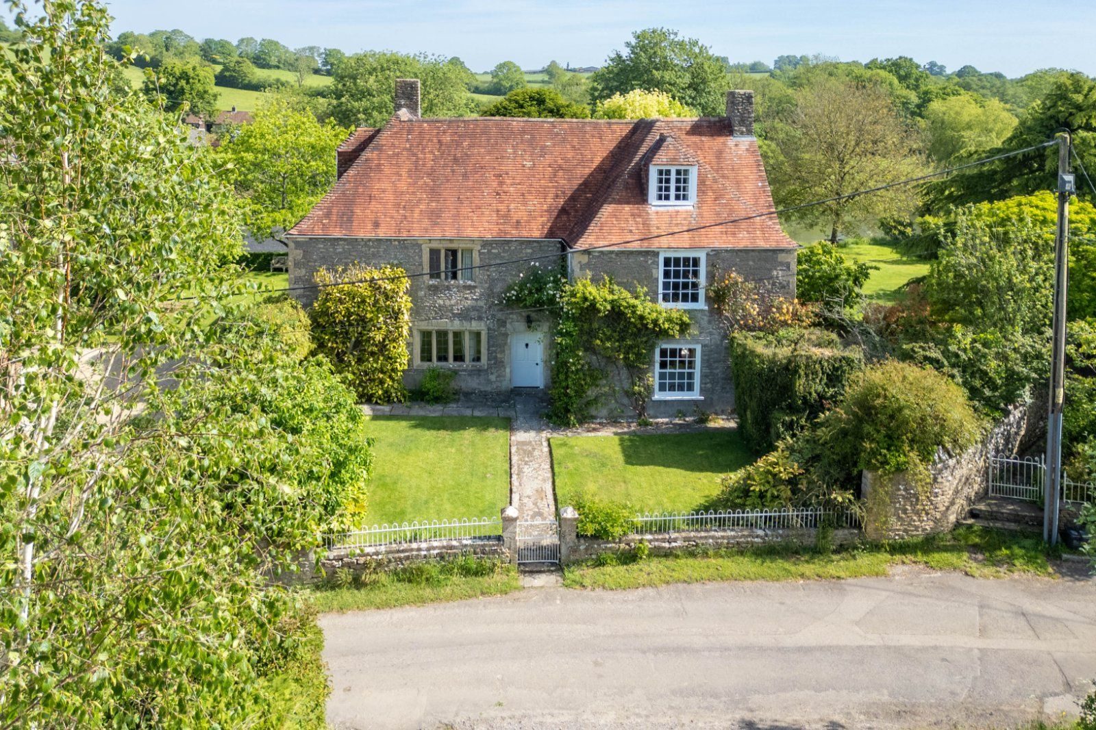 Bruton Somerset BA10 0JZ South Brewham