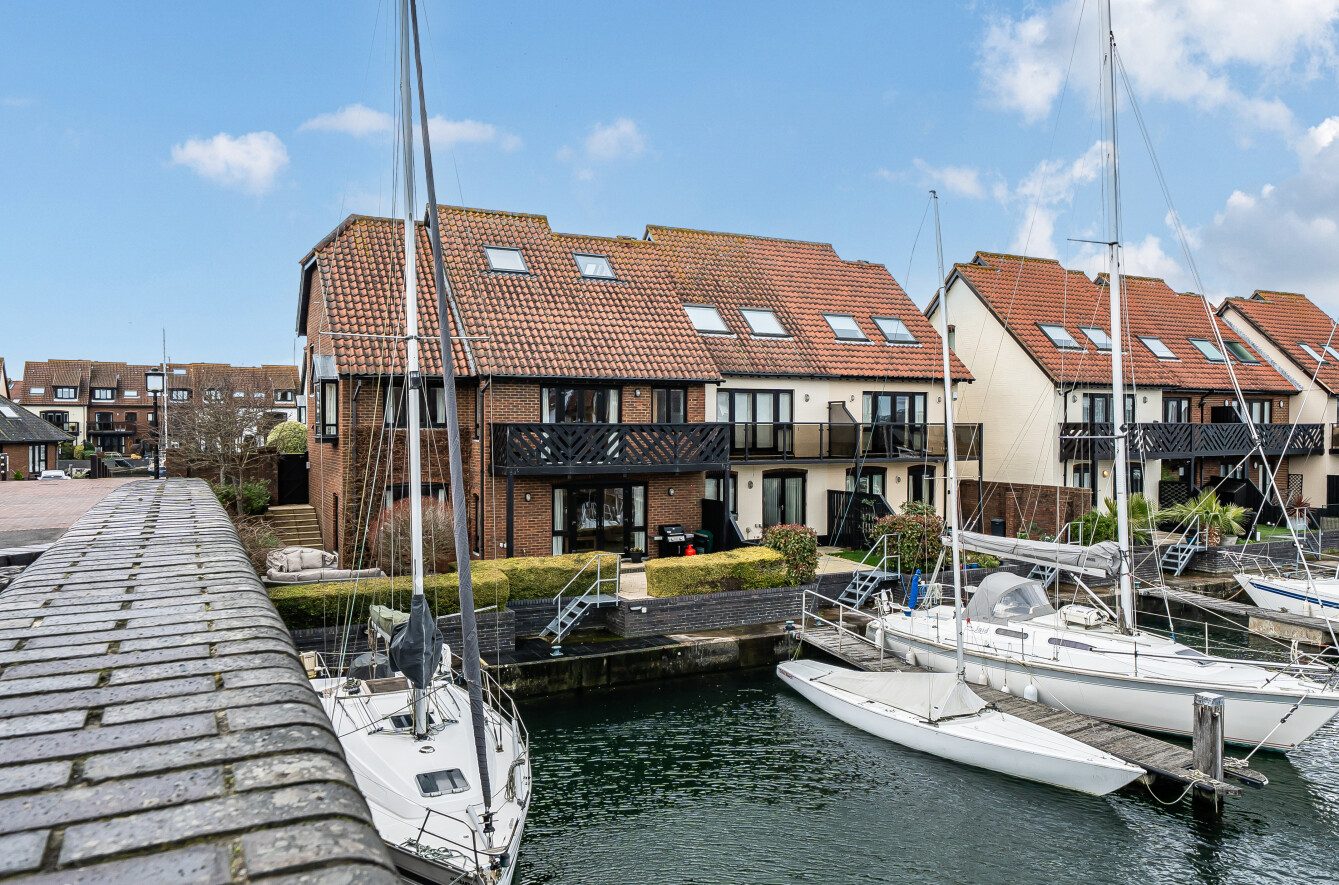 Hythe, Southampton