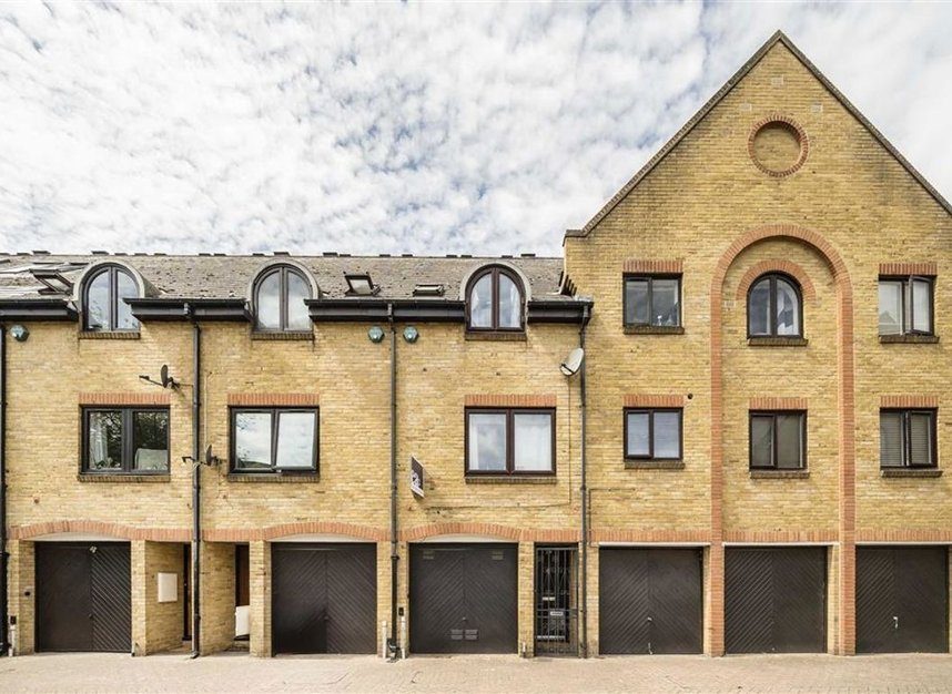 Fowey CloseWapping, E1W