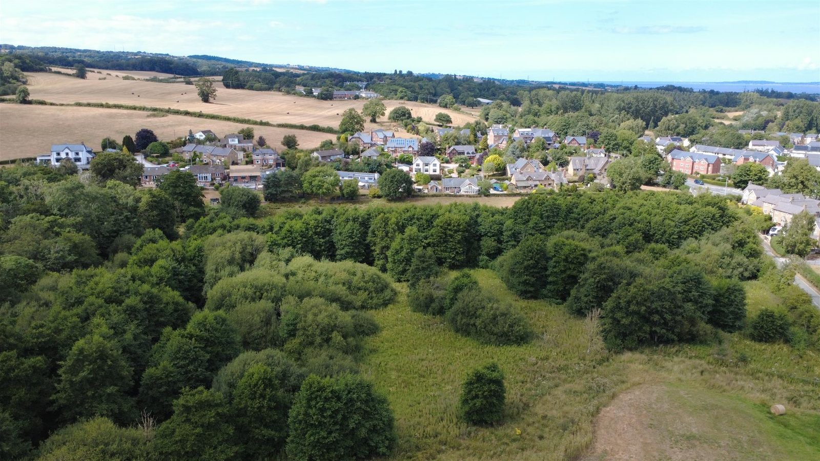 Land with paddocks in Northop