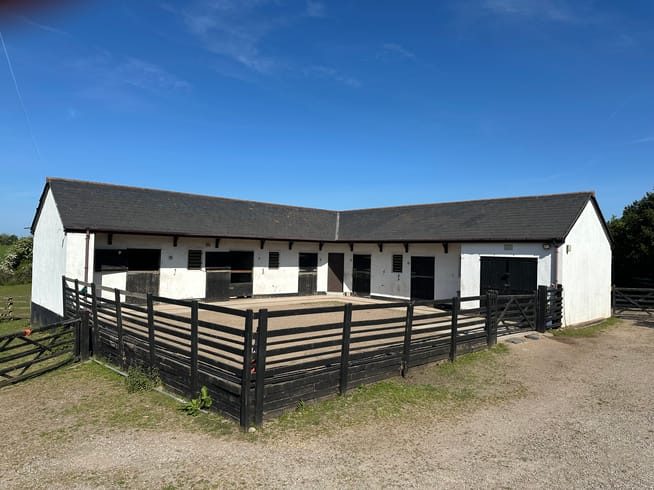 Barnfield Stables