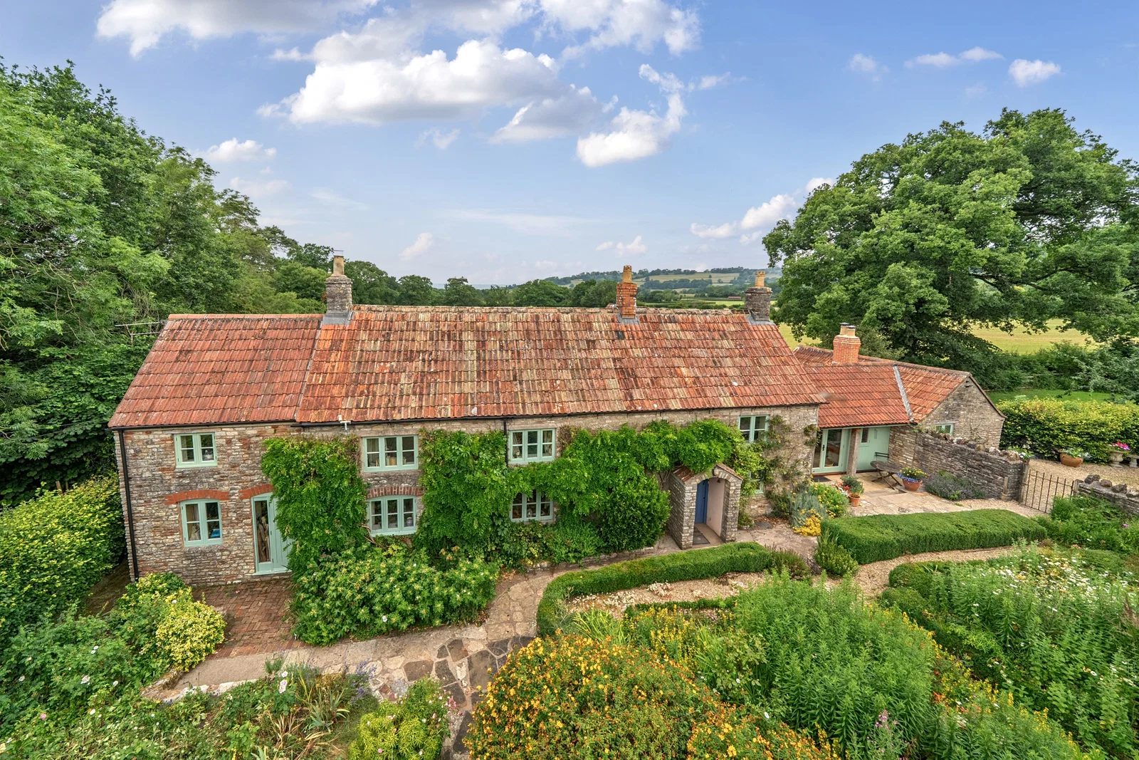 East Harptree: period farmhouse