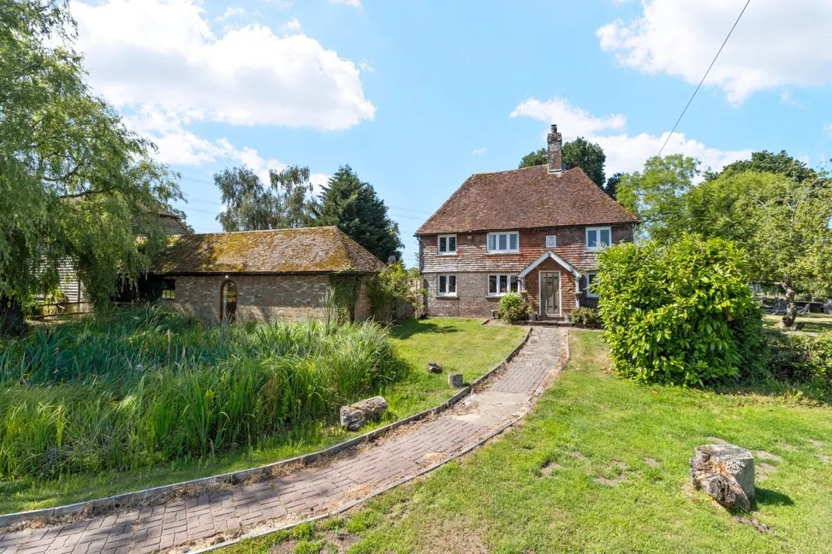Grade II listed farmhouse, Uckfield