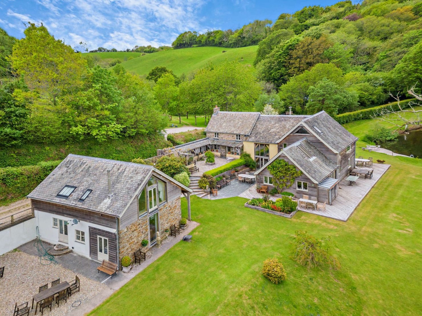 Totnes Devon TQ9 7NN Diptford