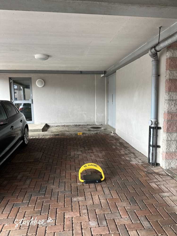 Parking Space to Rent in Aberdeen, AB25