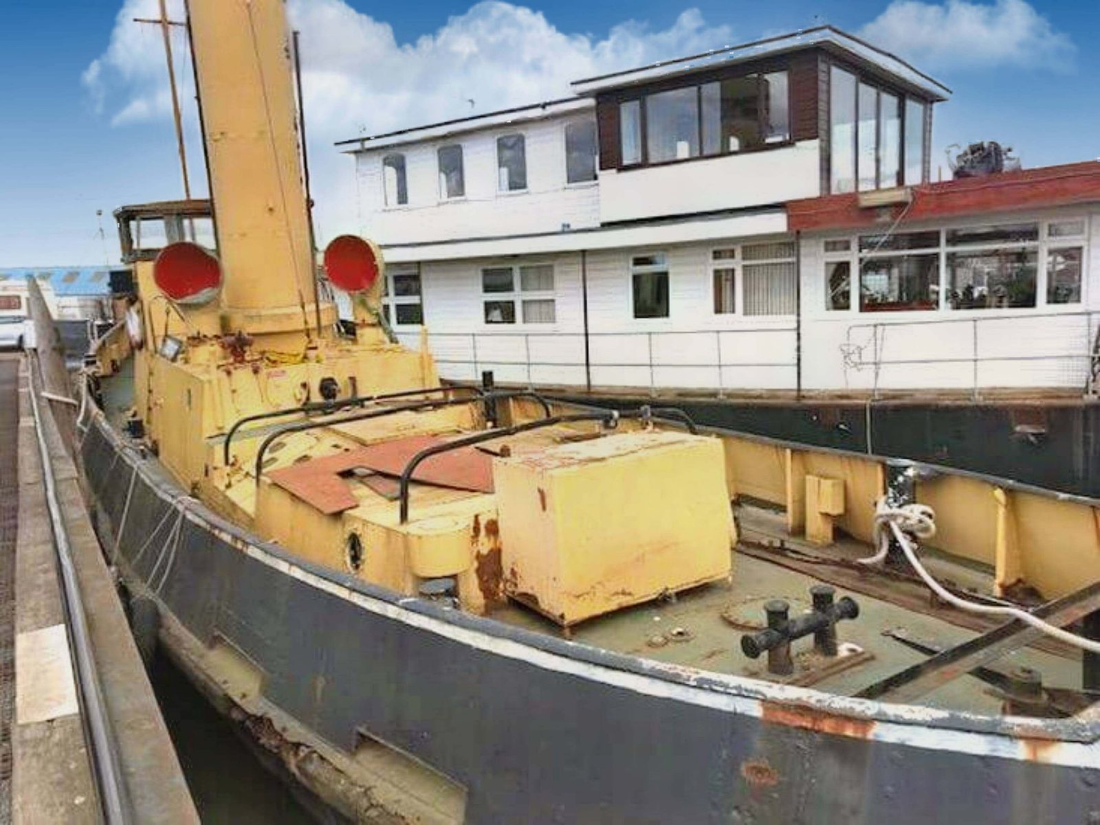 Historic Tug Conversion Opportunity