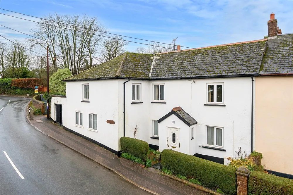 Lower Town, Sampford Peverell, Tiverton