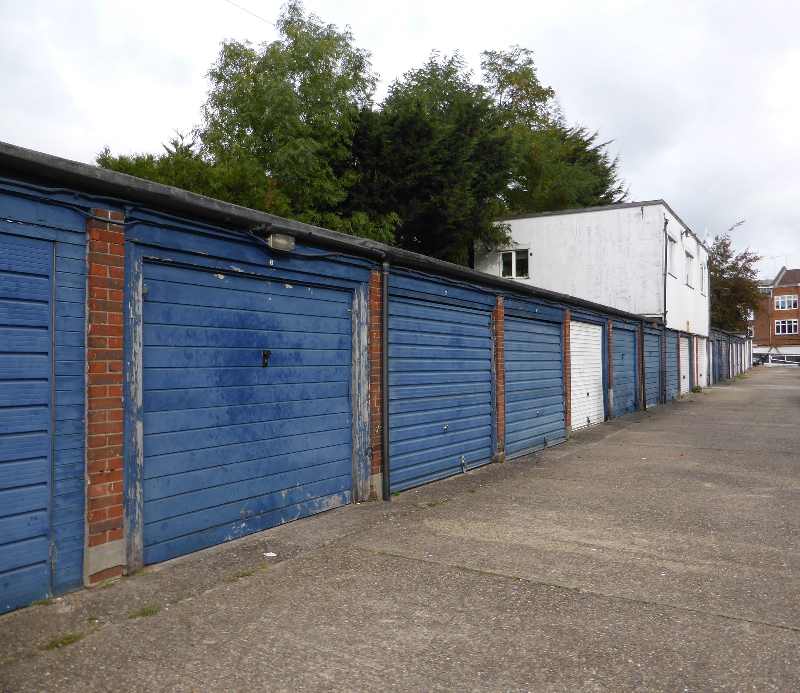 Kinloss Court, Haselmere Gardens Opp. House 3, London