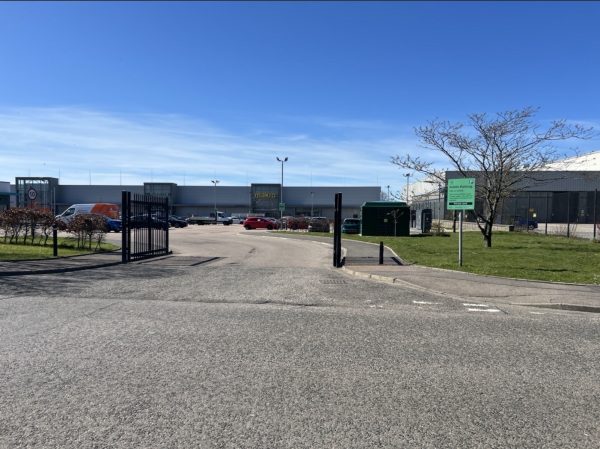 Parking on Wellington Rd, AB12